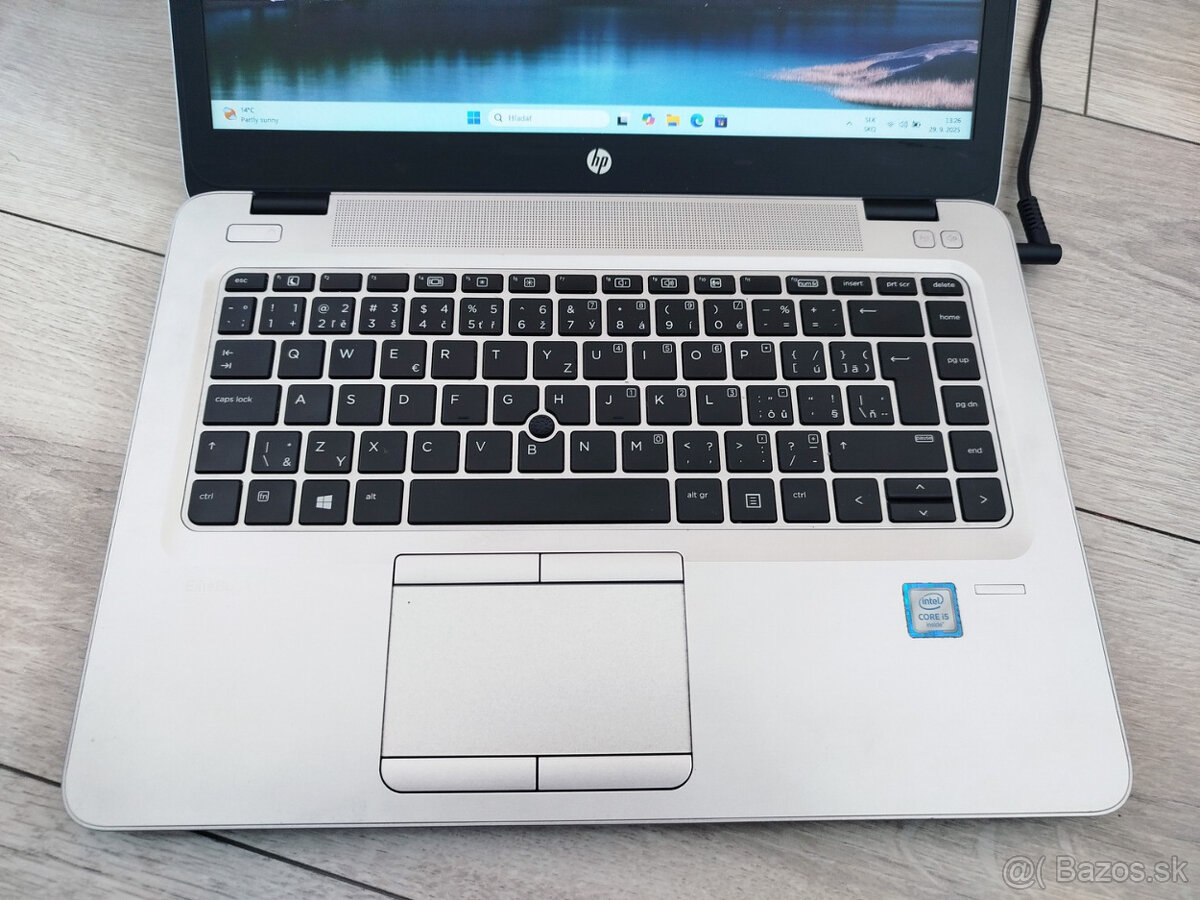 notebook HP 840 G3 - Core i5-6300u, 16GB, 256GB SSD, W10 - 2