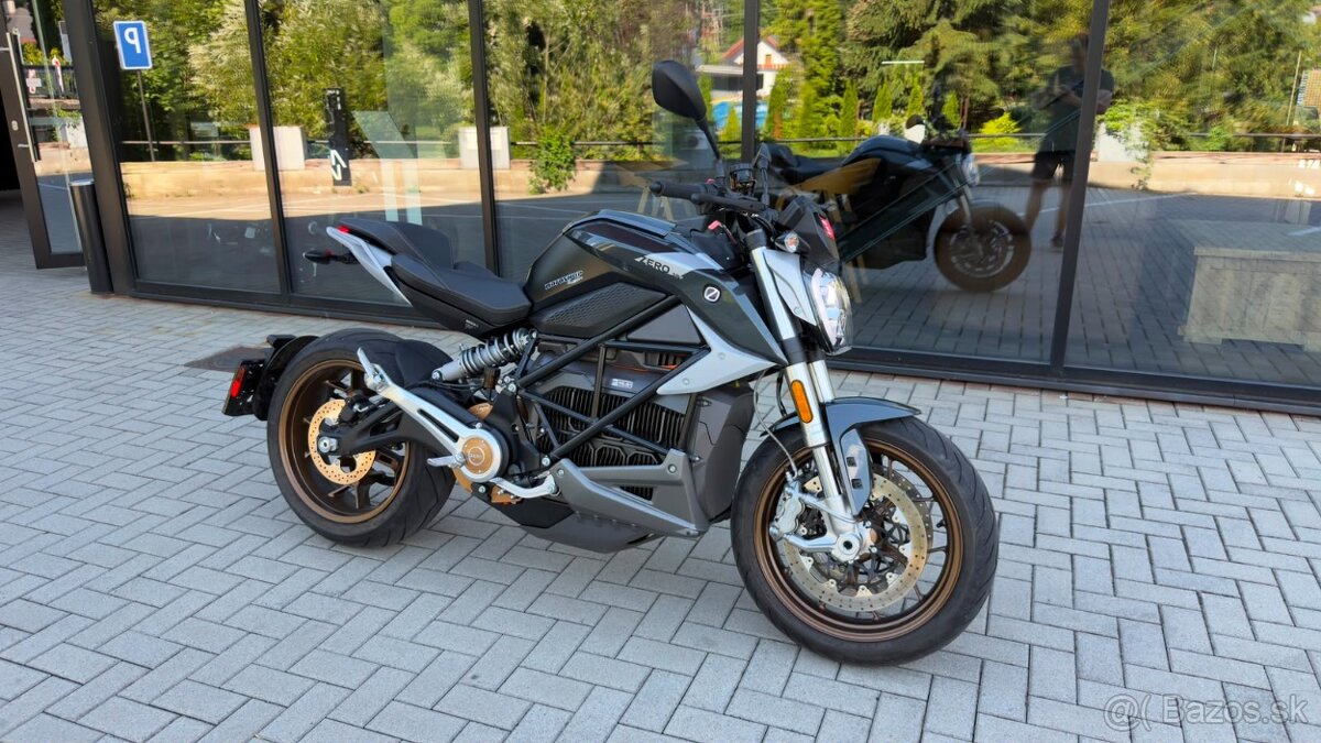 ZERO SR/F EU ZF15,6+ Alpha Silver - 2