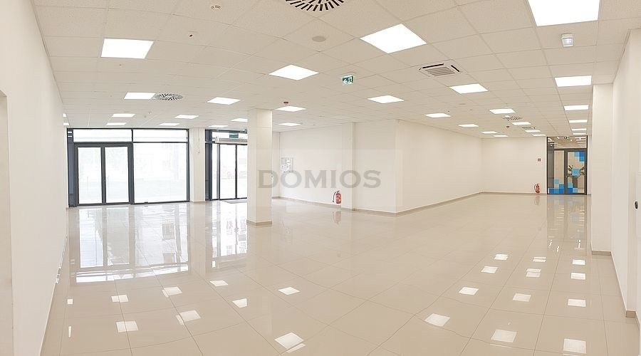 Špičkové klim. obch. priestory (60,00 m2, výklad, KE-St.m.) - 2