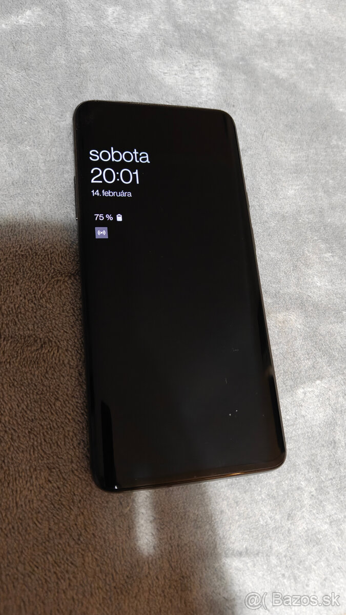 OnePlus 7 Pro - 2