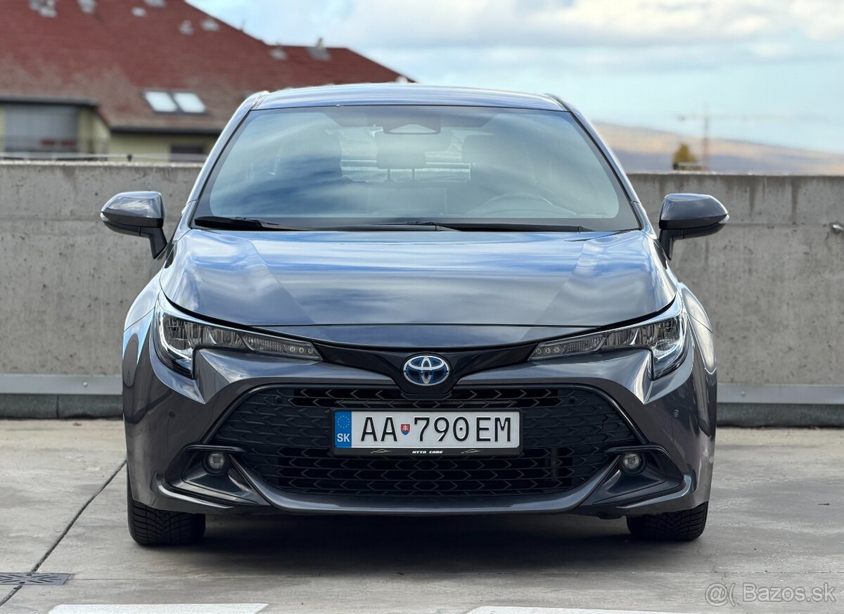 Toyota Corolla 1.8 Hybrid 2023 Facelift - 2