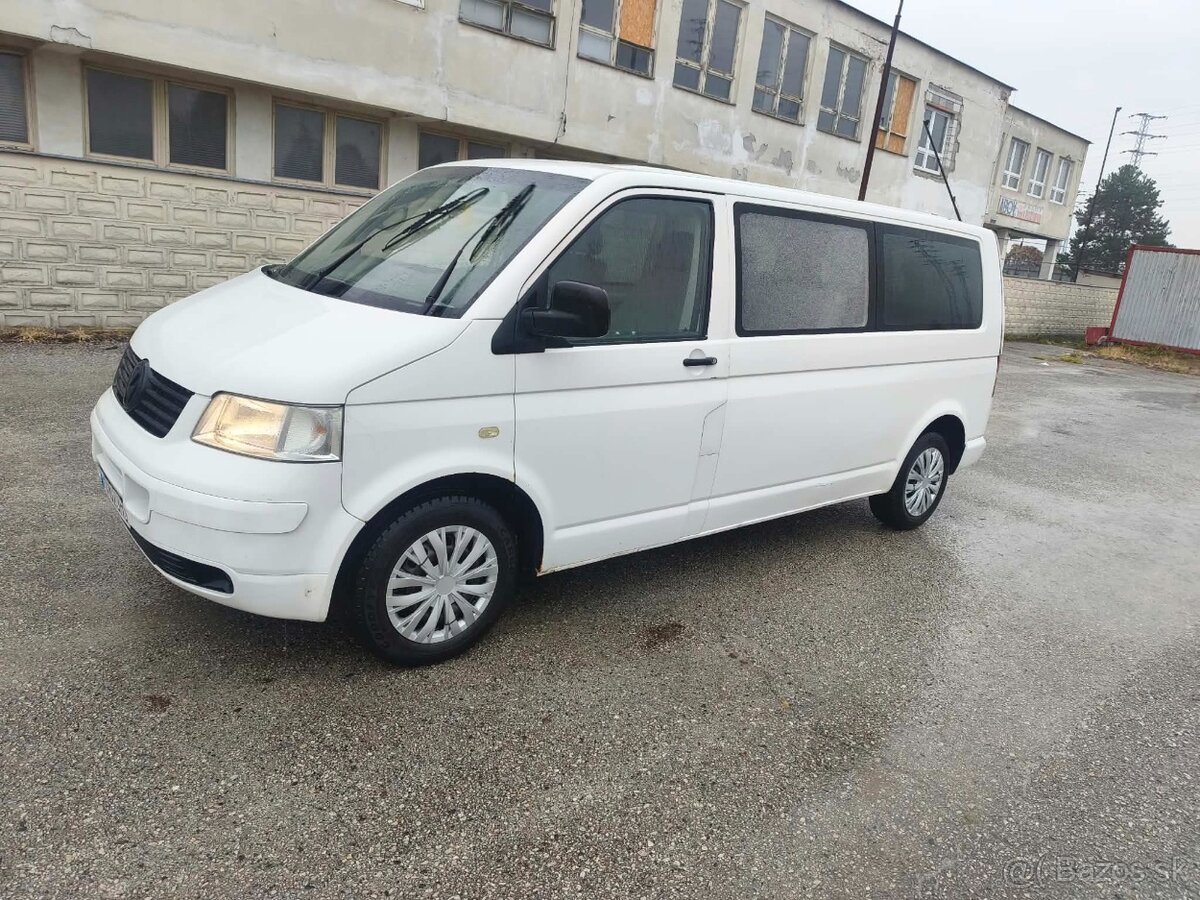 Volkswagen Transporter T5 - 2