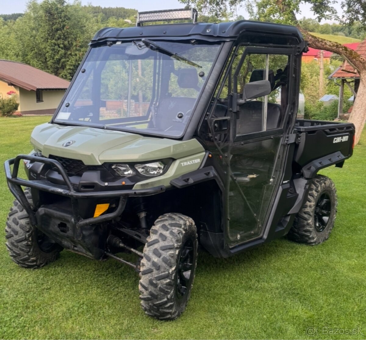 CAN - AM Traxter