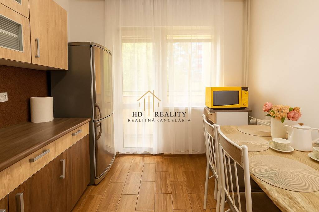 HD REALITY, Prenájom trojizbového bytu v Banskej Štiavnici - 2