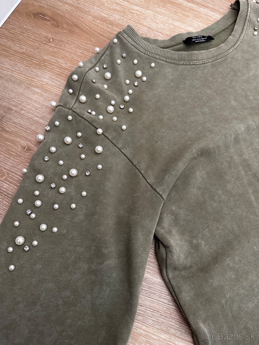 Šaty s perličkami - 2