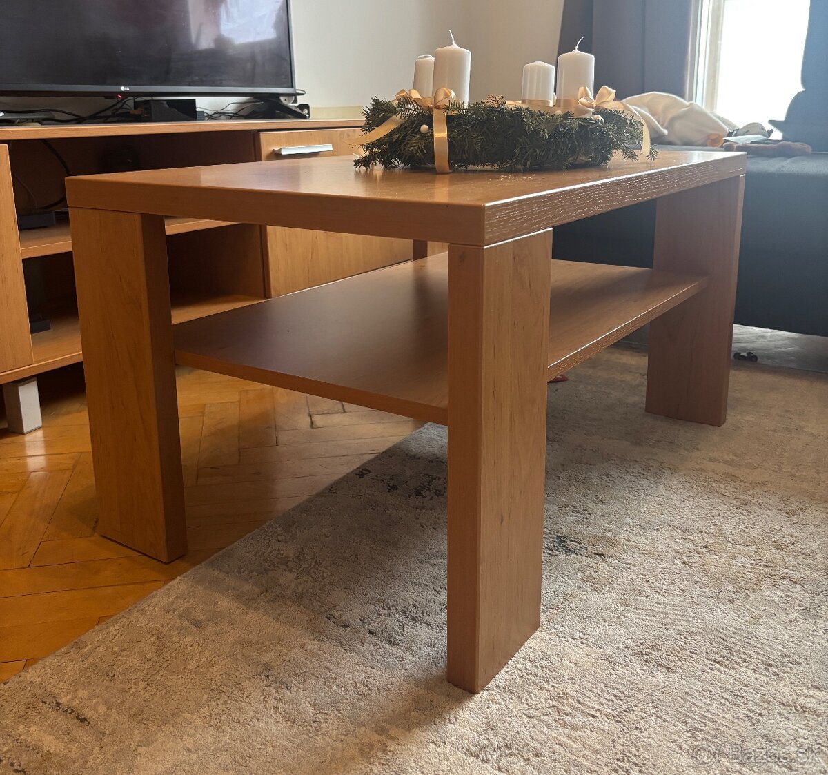 Predám obývaciu stenu,2x skrinka+tv stolik +policka + stolik - 2