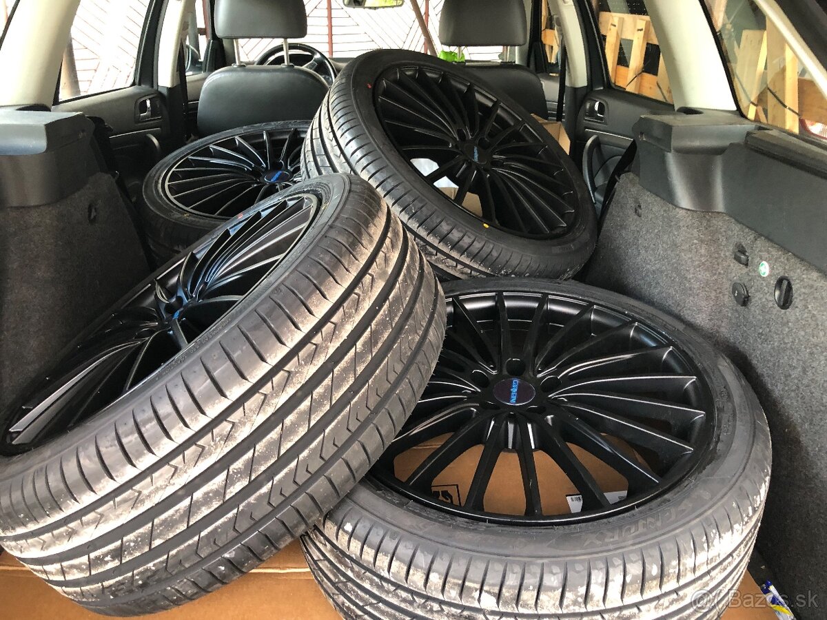 245/40 R19 03/24 - 2