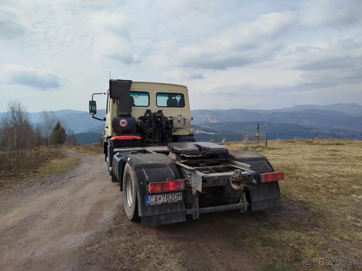Ťahač Volvo FL6 - 2