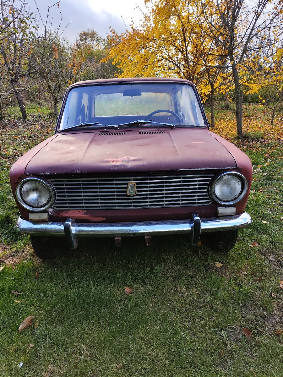 Predám Lada 2101 bez TP na ND ako celok - 2