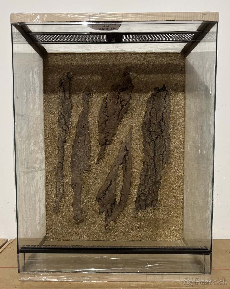 Terárium 60x40x80 s 3D stenou - 2