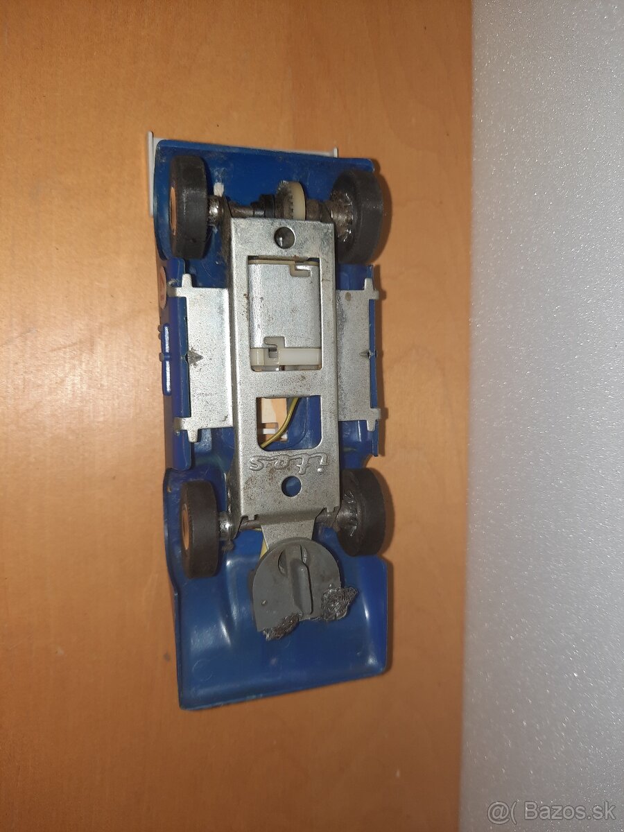 Retro ovládače a autíčko blue ITES Shadow - 2