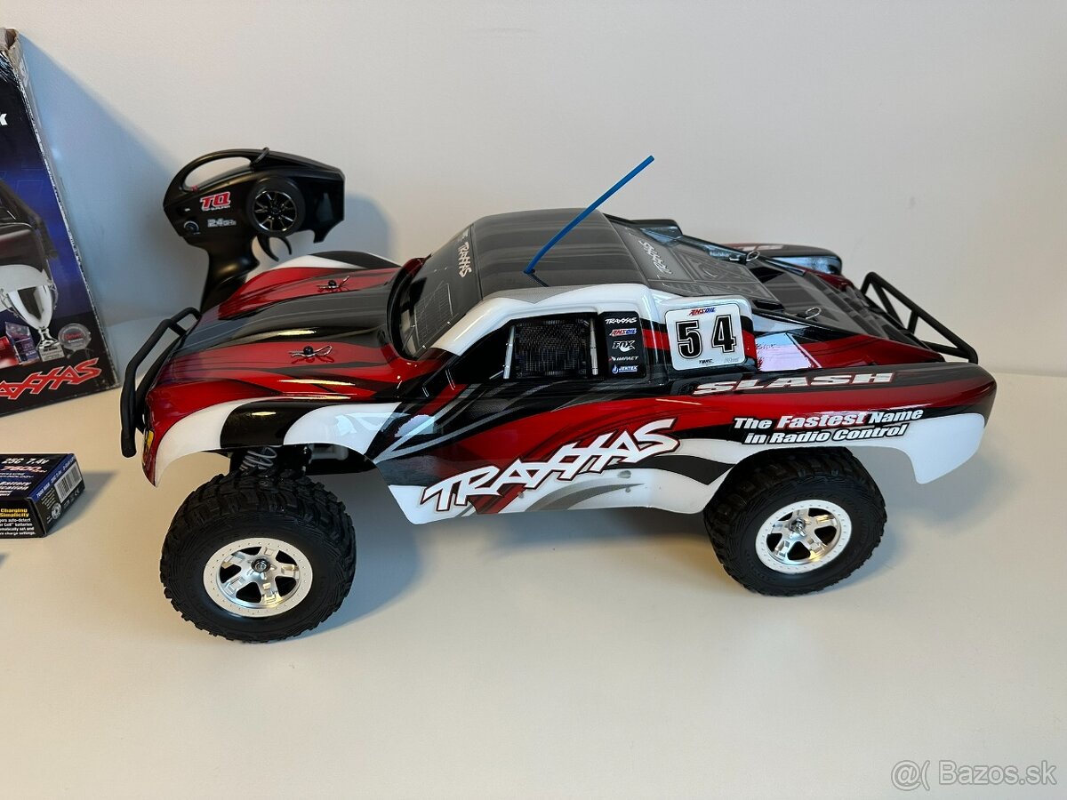 Traxxas Slash 1:10 RTR 2WD - 2