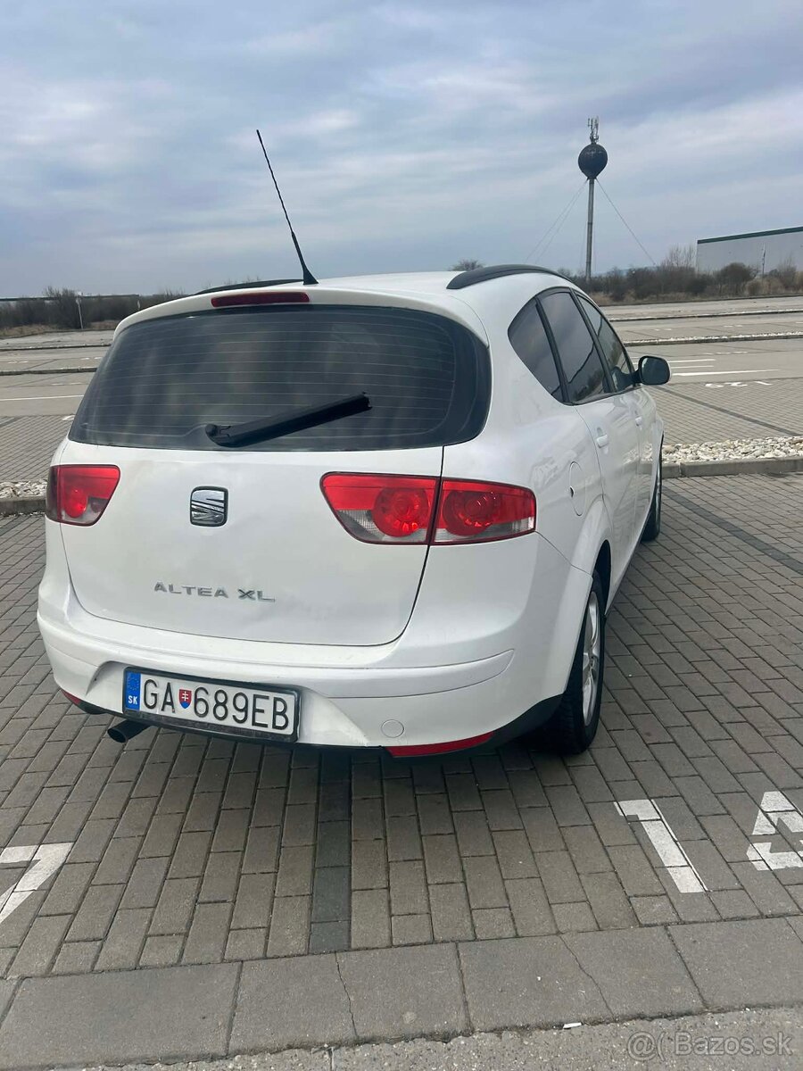 Predám seat altea xl - 2