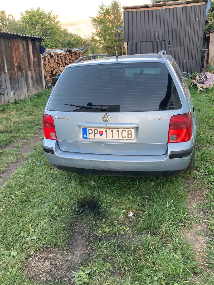 Predám Volkswagen passat 1.9 85kw STK a EM nová - 2