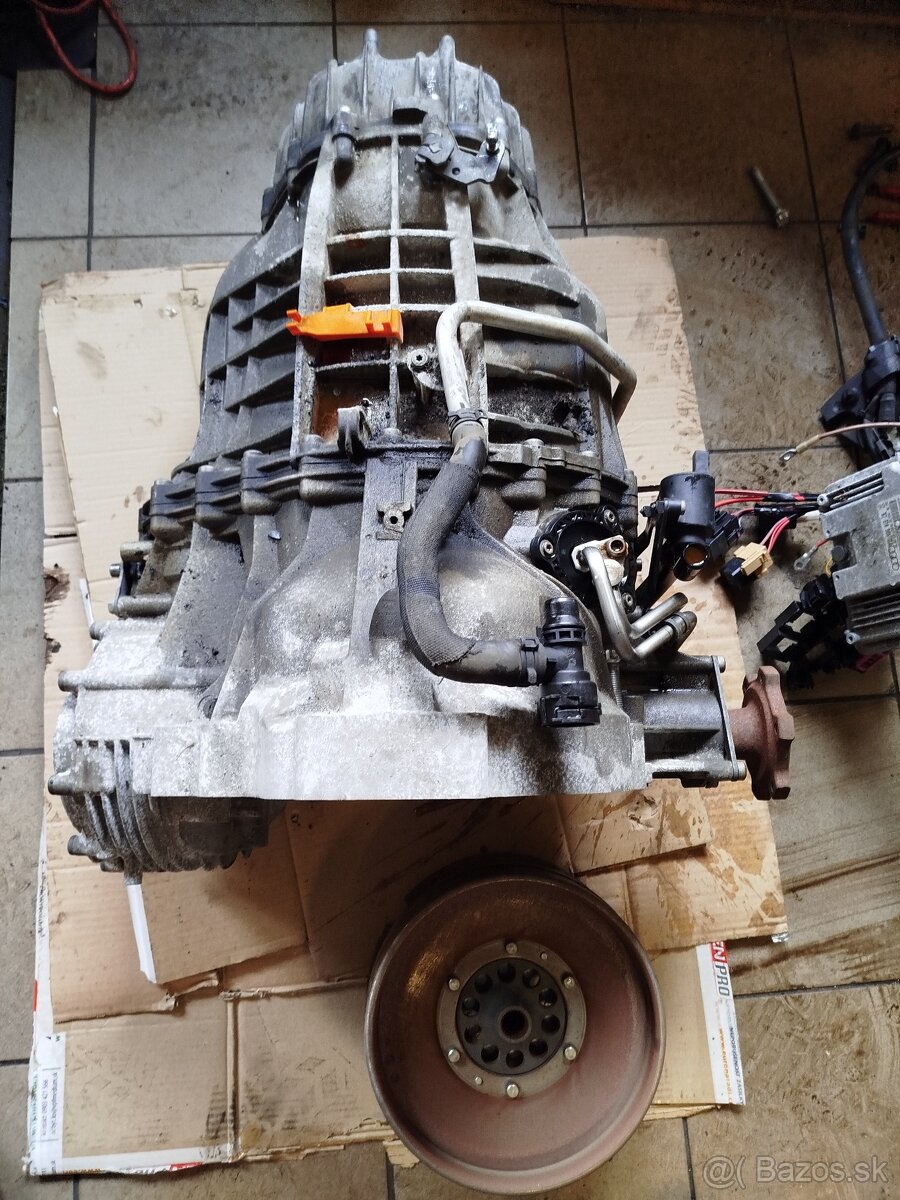 Motor Audi 2,0tdi 130kw CGLC - 2