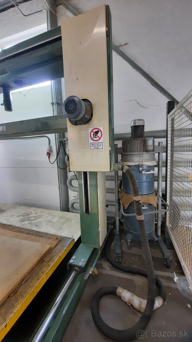 CNC píla na molitan DB - 2