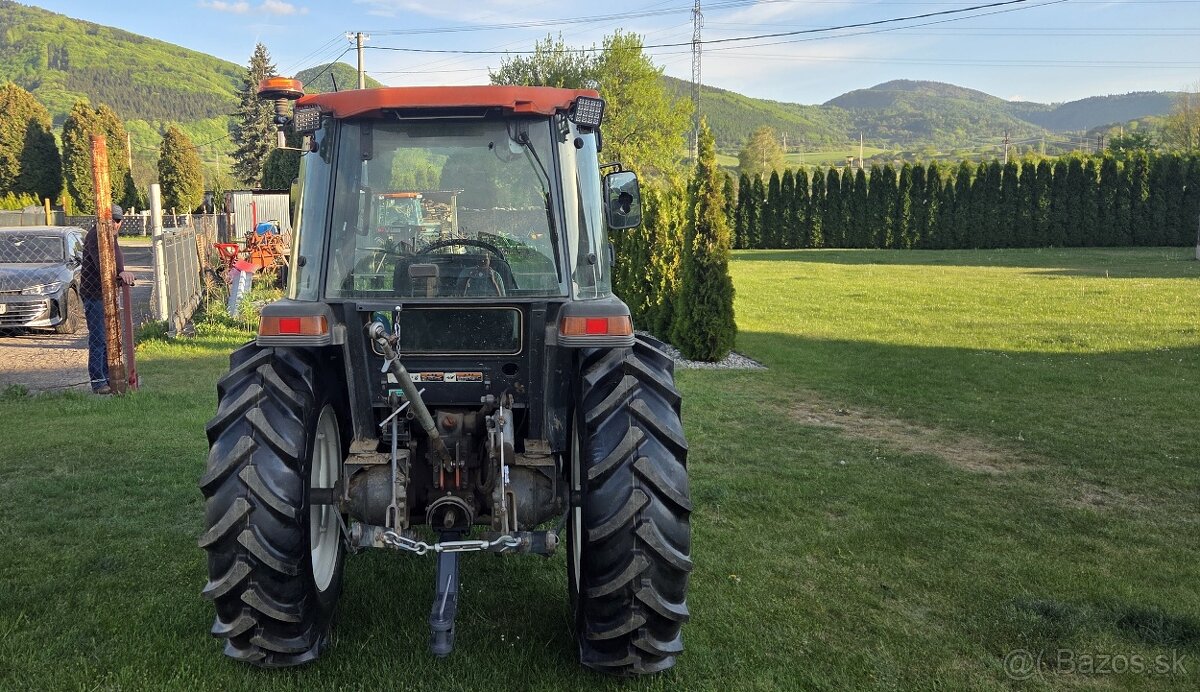 Kubota GL 321 kabína - 2