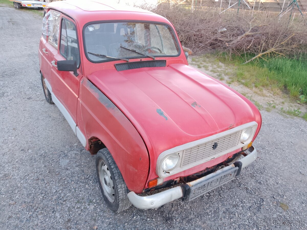 Renault 4 - 2