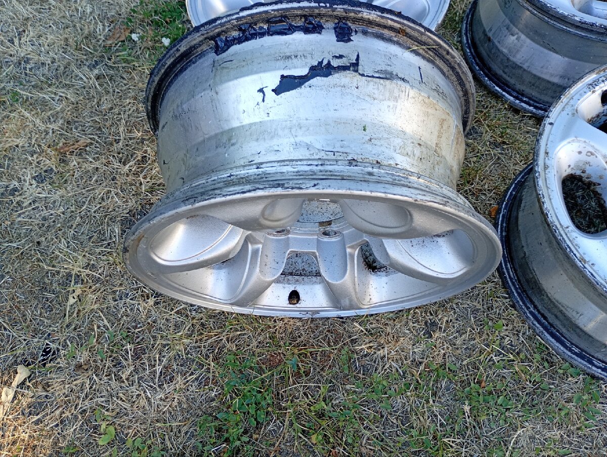 6x139,7 r15 - 2