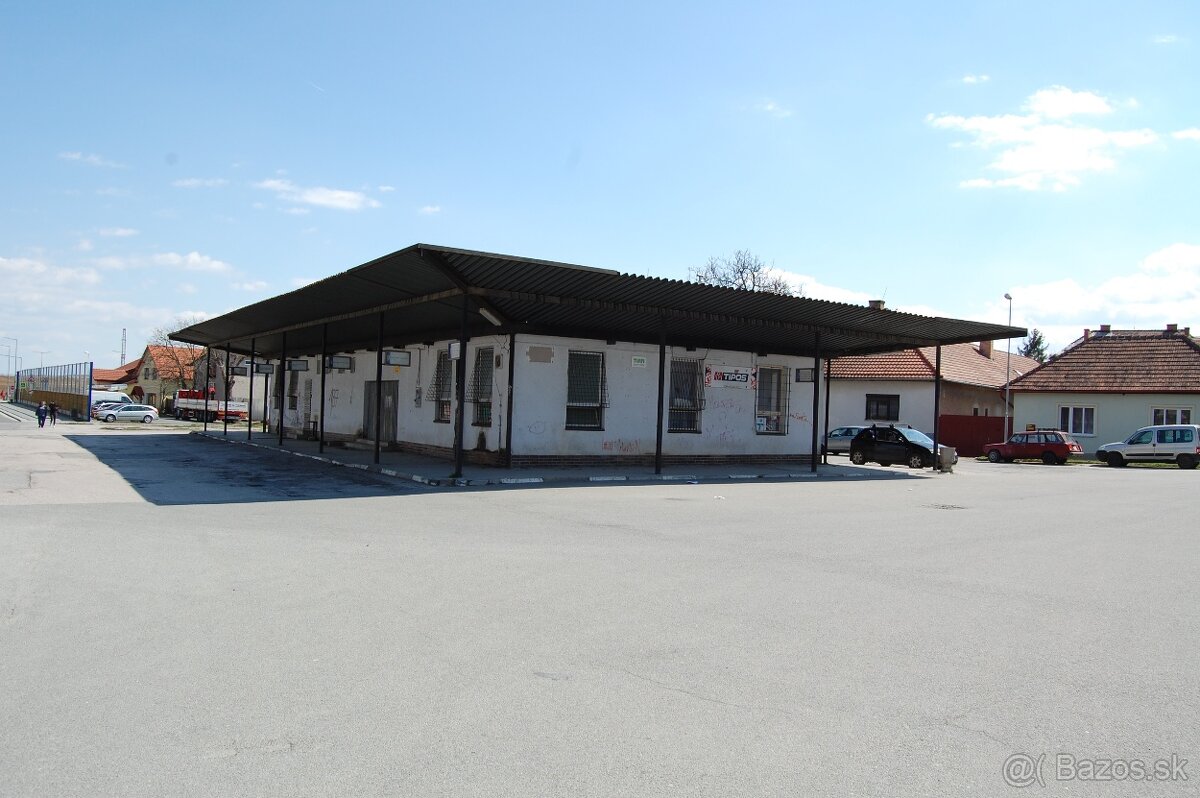 Polyfunkčný objekt centrum Moldavy nad Bodvou, 1 808 m2 - 2