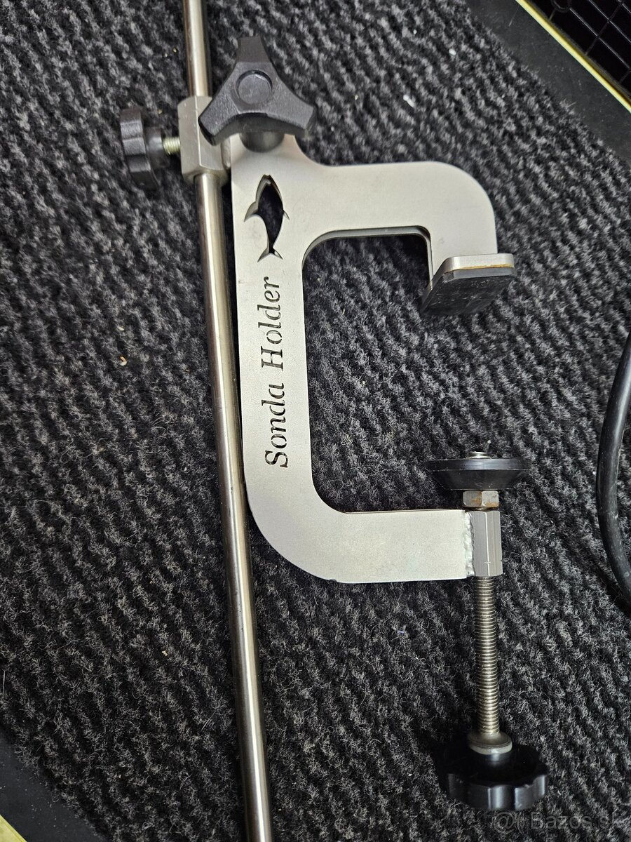 Lowrance Hook Reveal 7TS - 2