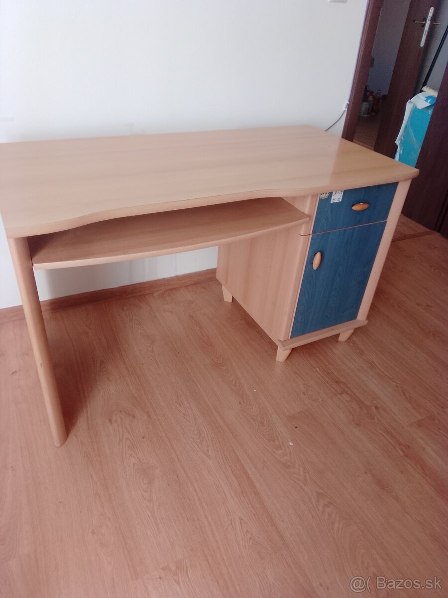 Písací stôl - 2