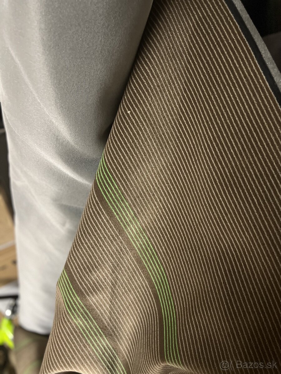 Originál látka /poťah na sedačky značky John Deere - 2
