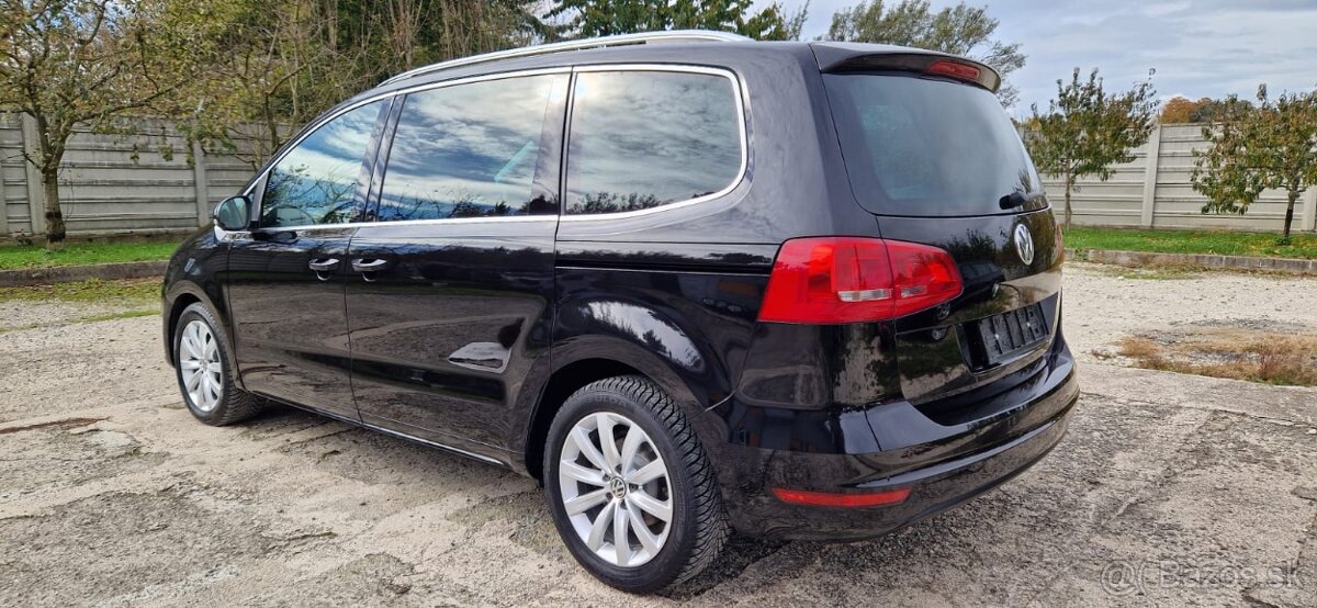 Volkswagen Sharan 2.0 TDI DSG Highline - 2