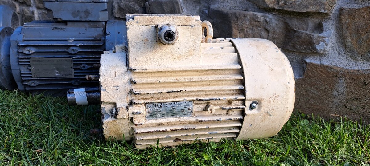 Predam prirubove motory 2,2kw - 2