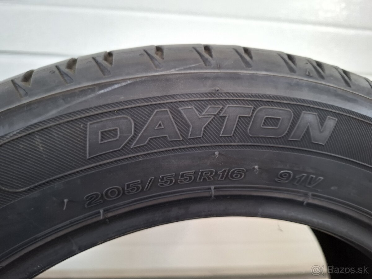 Letné pneumatiky 205/55 R16 - 2