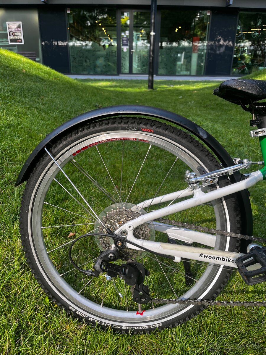 Woom 4 20” zelený - 2