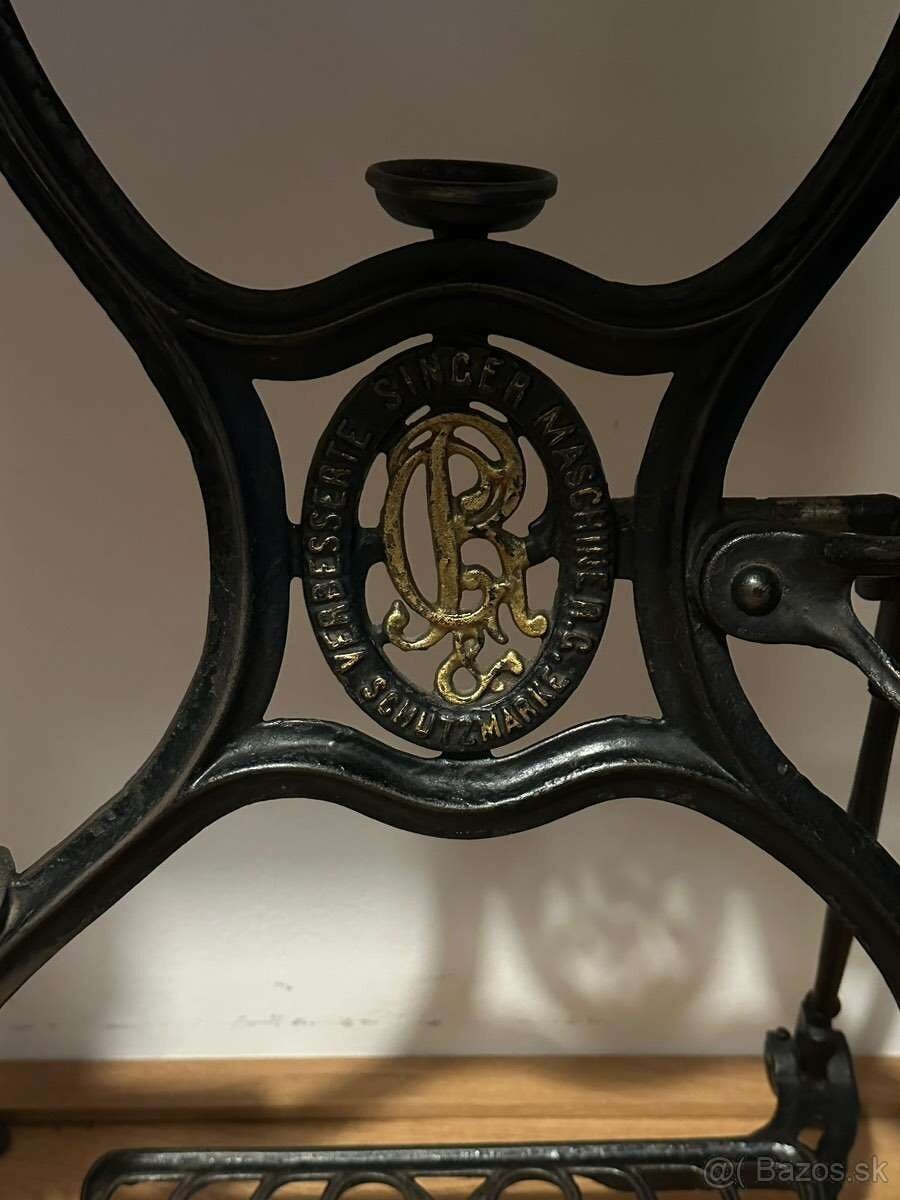 Šijací stroj SINGER - 2