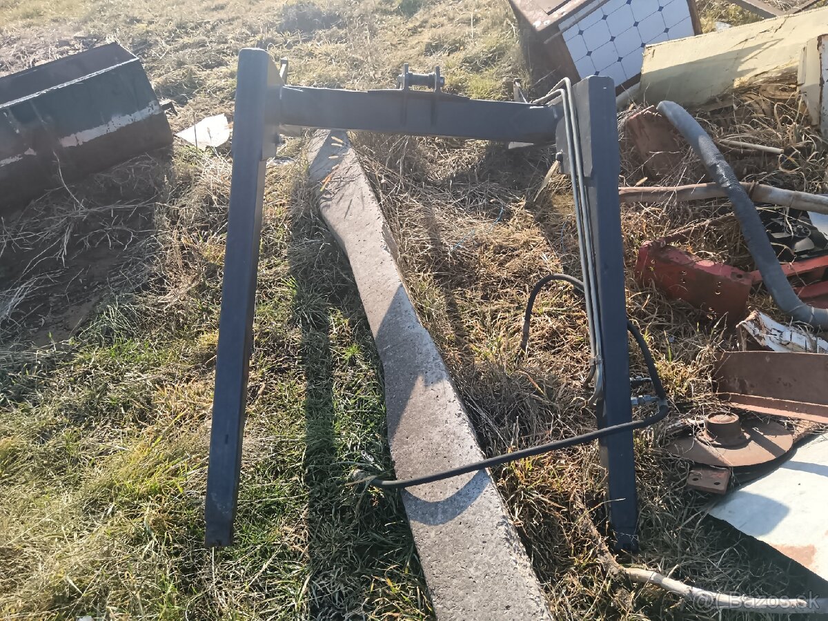 Čelný nakladač na malotraktor alebo zetor - 2