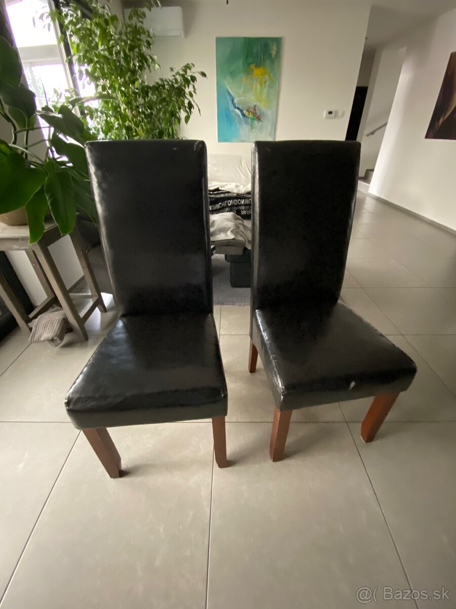 Jedálenské stoličky - 2