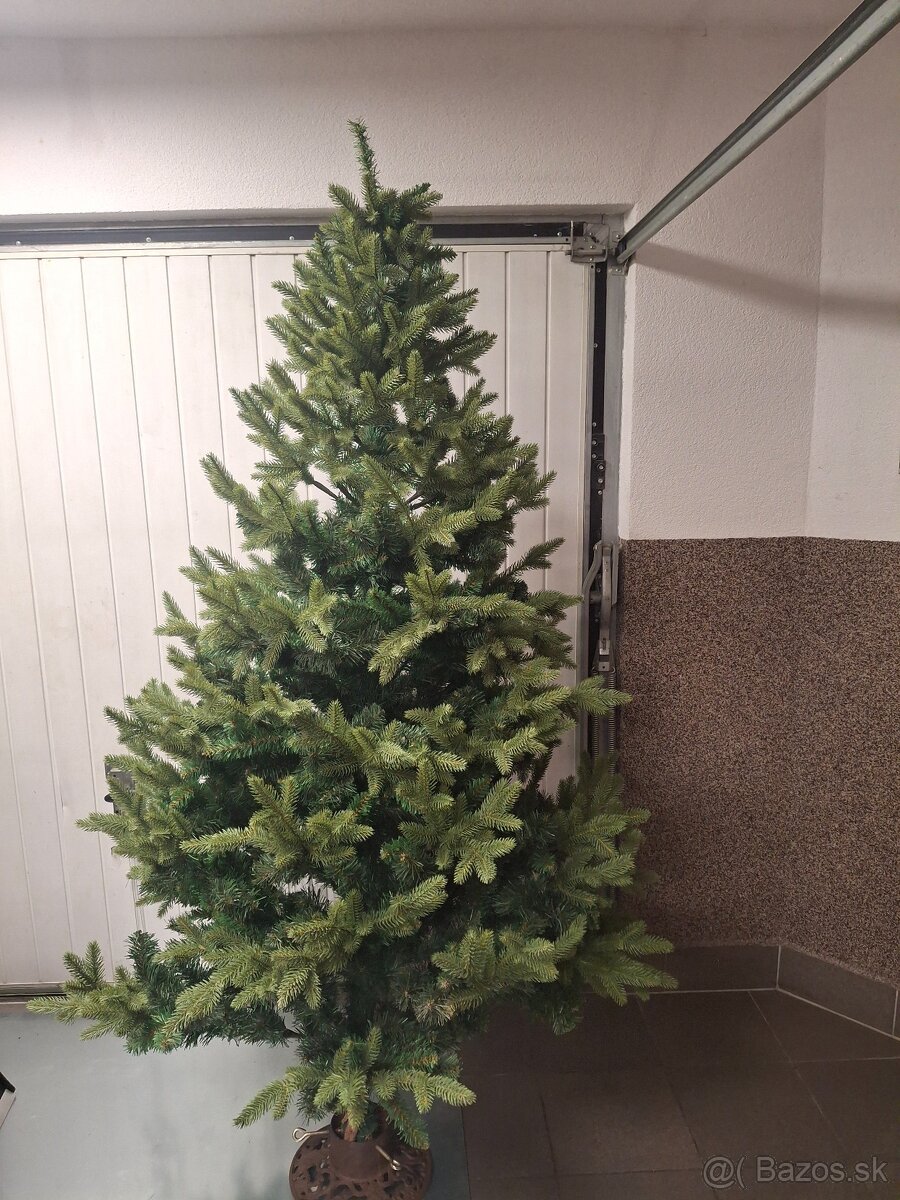 Vianočný 3D stromček / umelý/ - 2