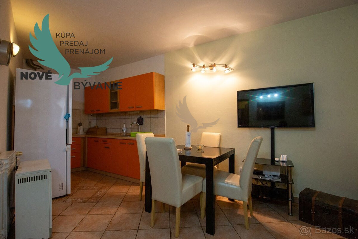 Kamenný dom v centre Šibenika - Chorvátsko - 2