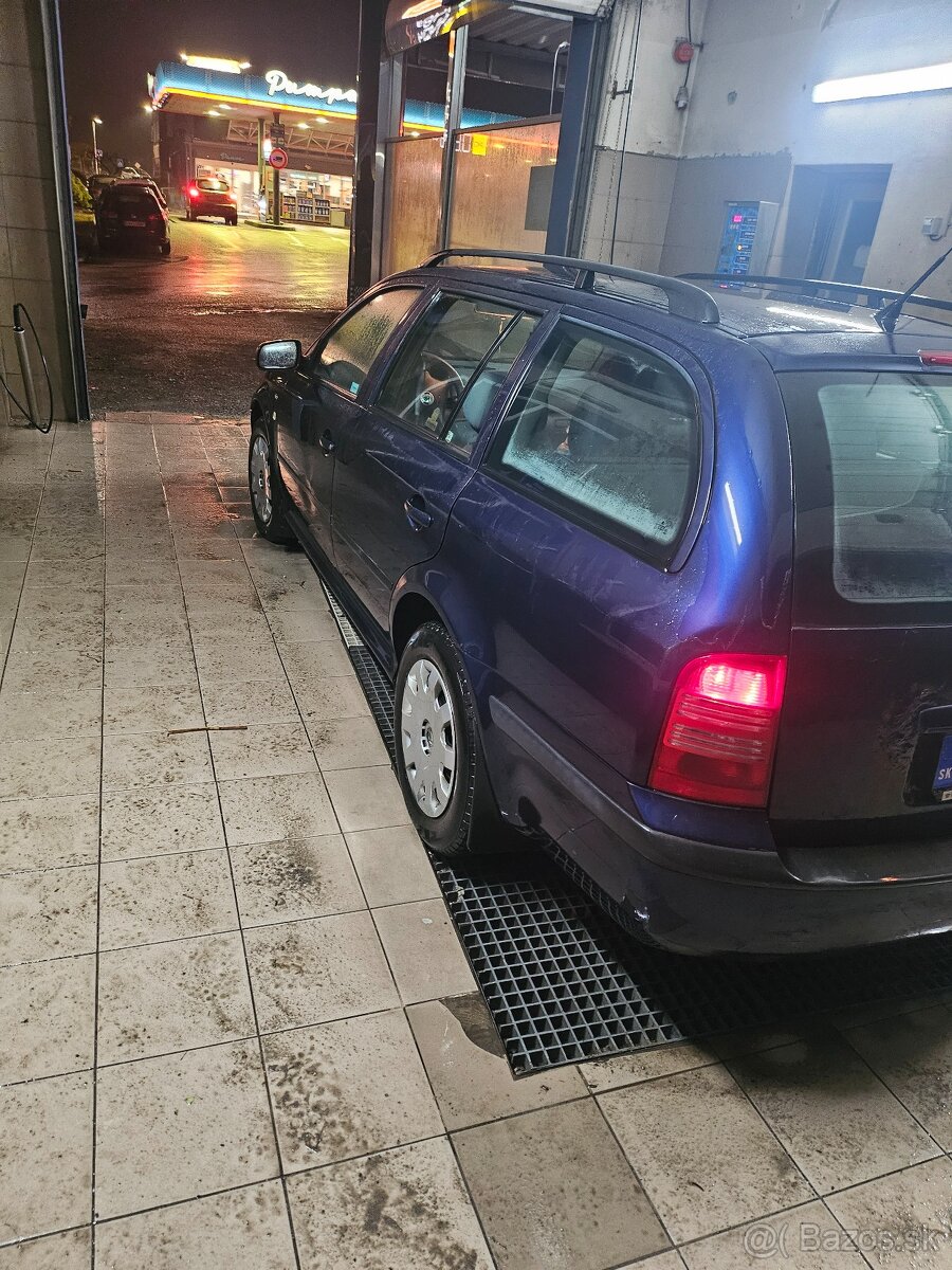 Skoda octavia 1.6.75kw - 2