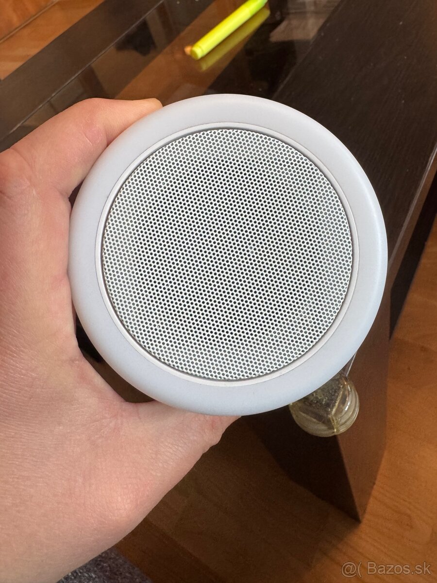 reproduktor bluetooth s funciou LED lampicky - 2