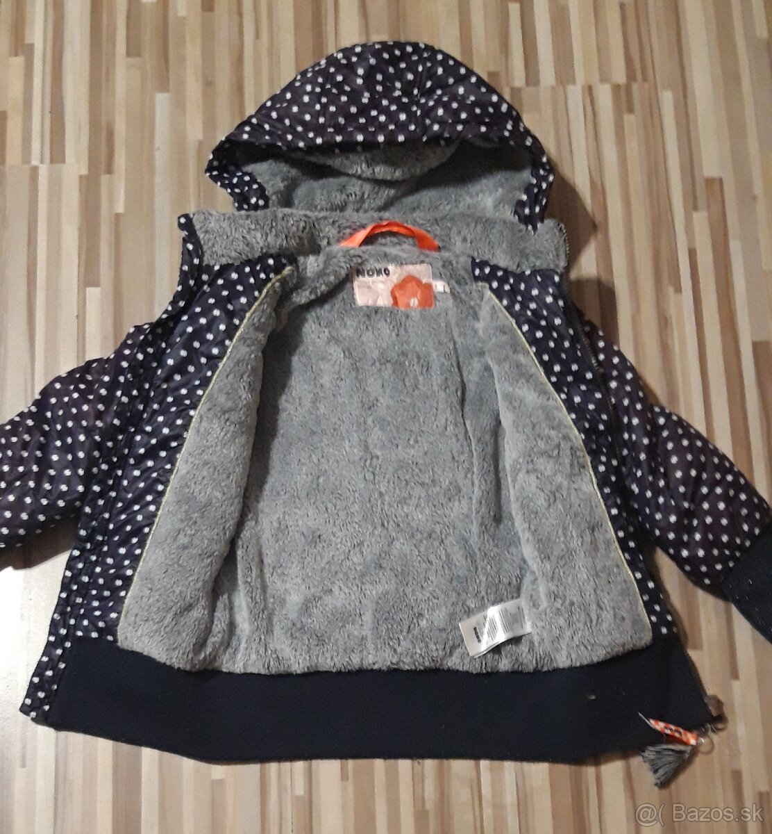 Velmi ,velmi teplučka vetrovka 116 - 2