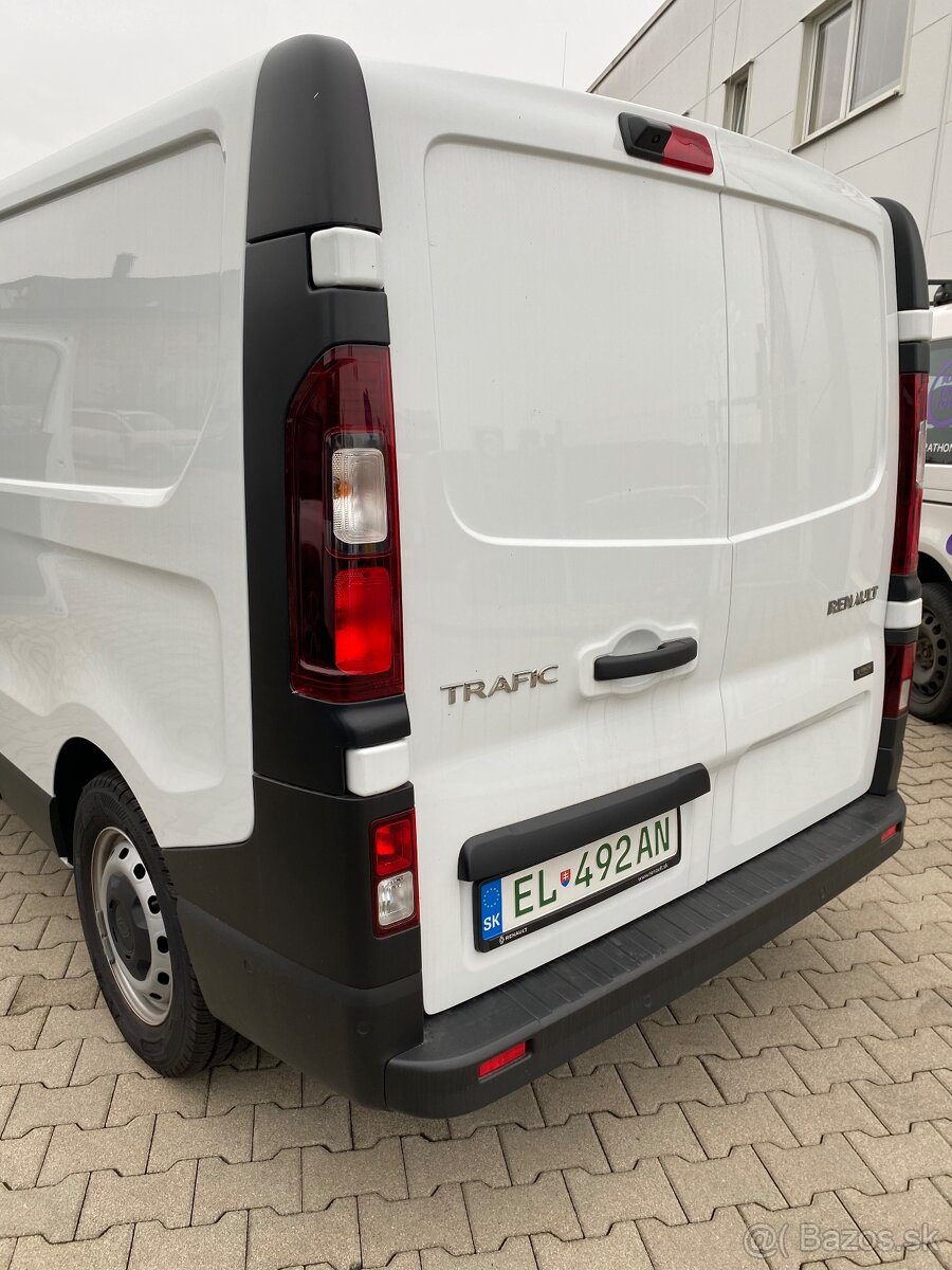 Renault Trafic E--Tech 100% elektrický L2H1 AC 22kW - 2