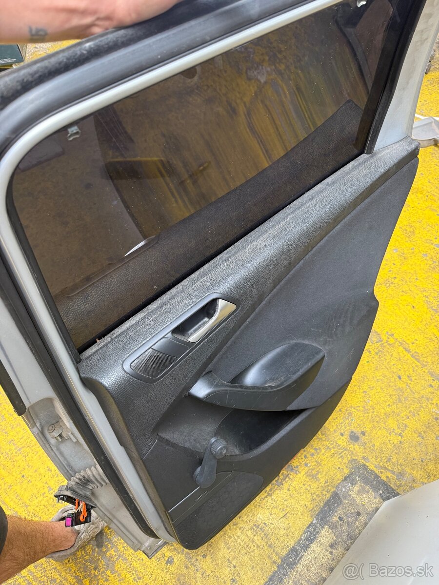 Dvere Passat b6 variant - 2