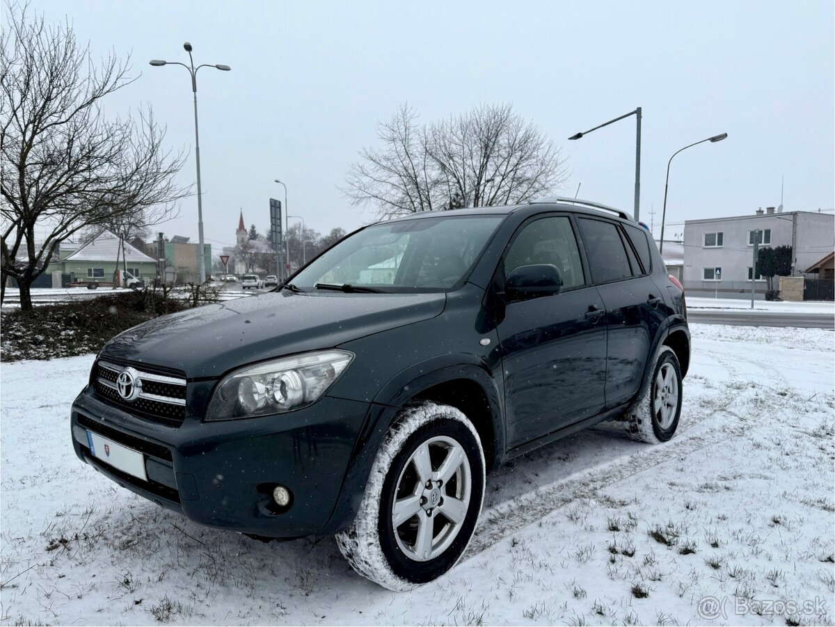 Toyota Rav4 2.2 D4D 4x4 - 2