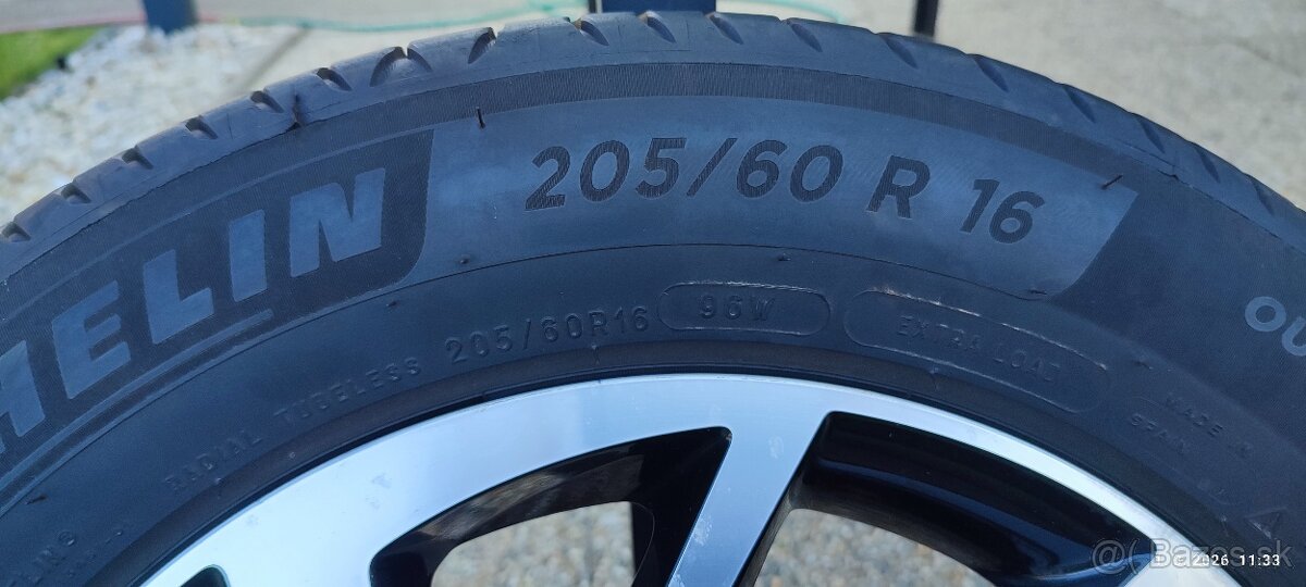 205/60 r16 - 2
