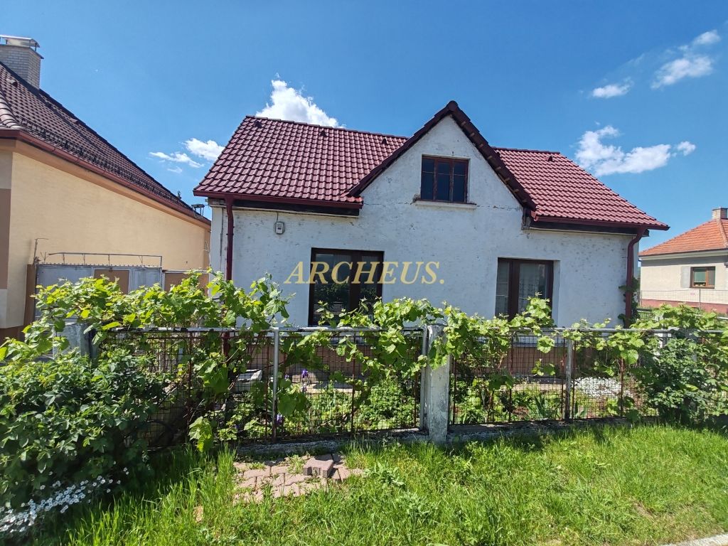 ZNIŽUJEME CENU. Rodinný dom Považany - Nové Mesto nad Váhom - 2