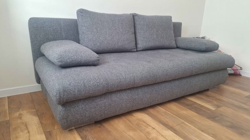 Rozkladacia pohovka - 2