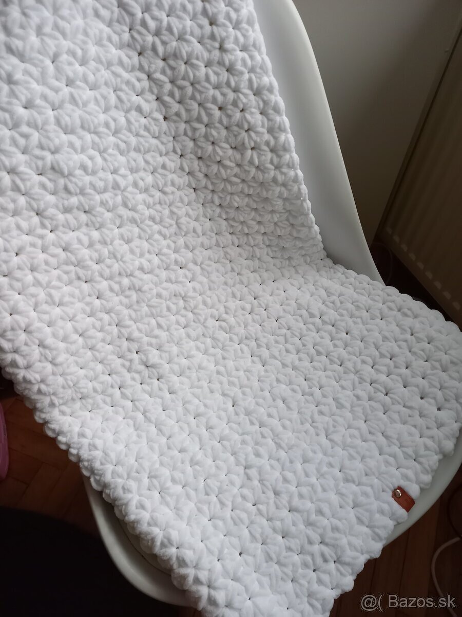 Nová teplá hačkovaná deka - 2