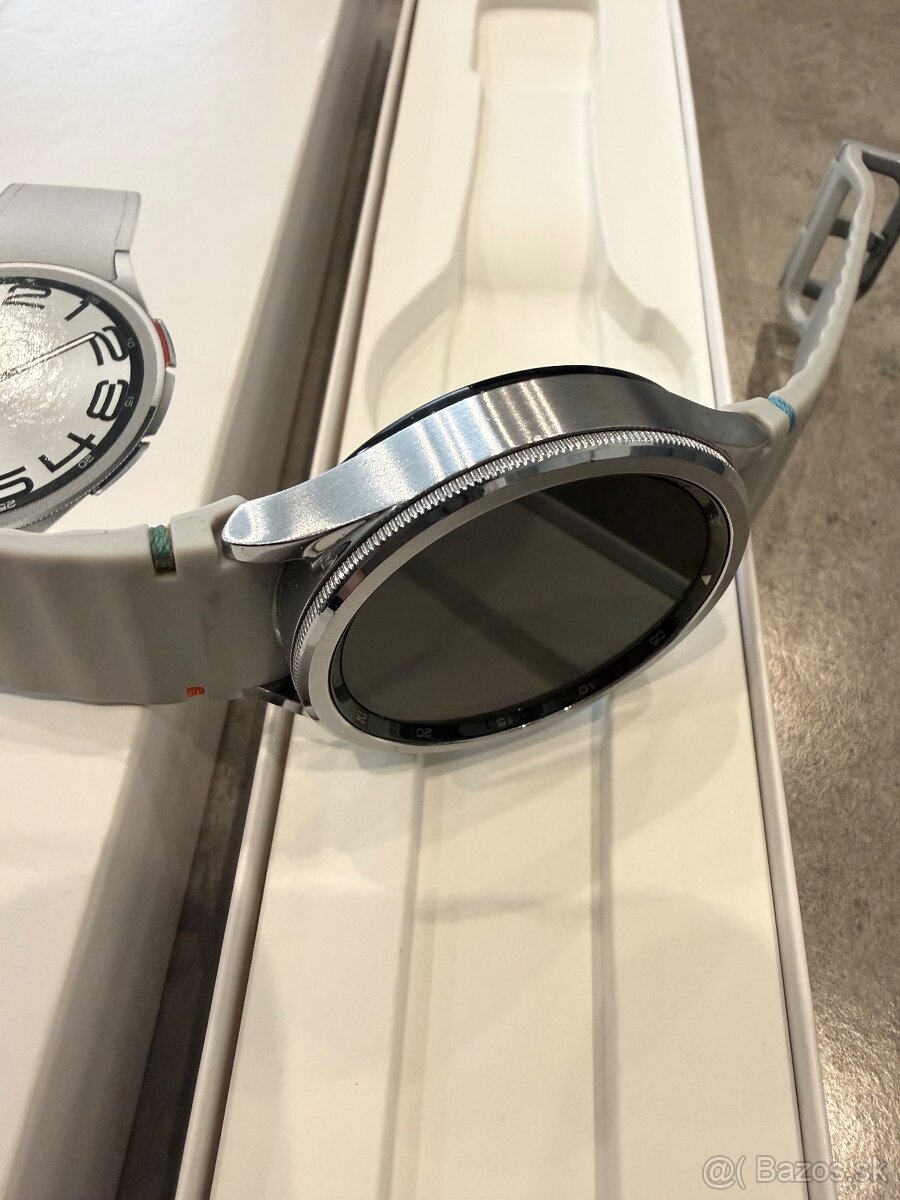 Samsung Galaxy Watch 6 Classic - 2