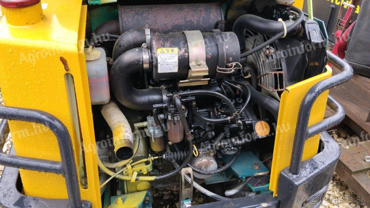 Minibager Yanmar B12 . 2B - 2