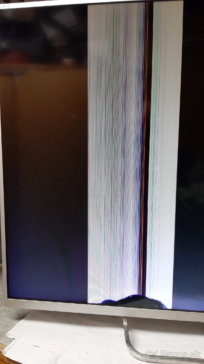 SINY KDL 42W706B na ND - 2