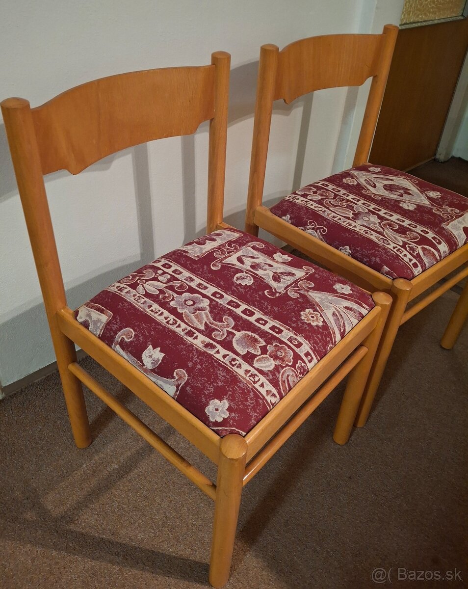 Jedálenské stoličky - 2